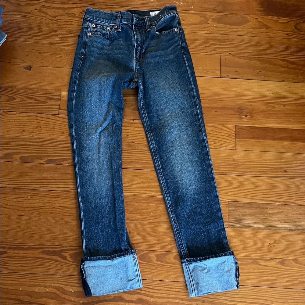 GAP Women's Dark Blue Straight-Leg Jeans